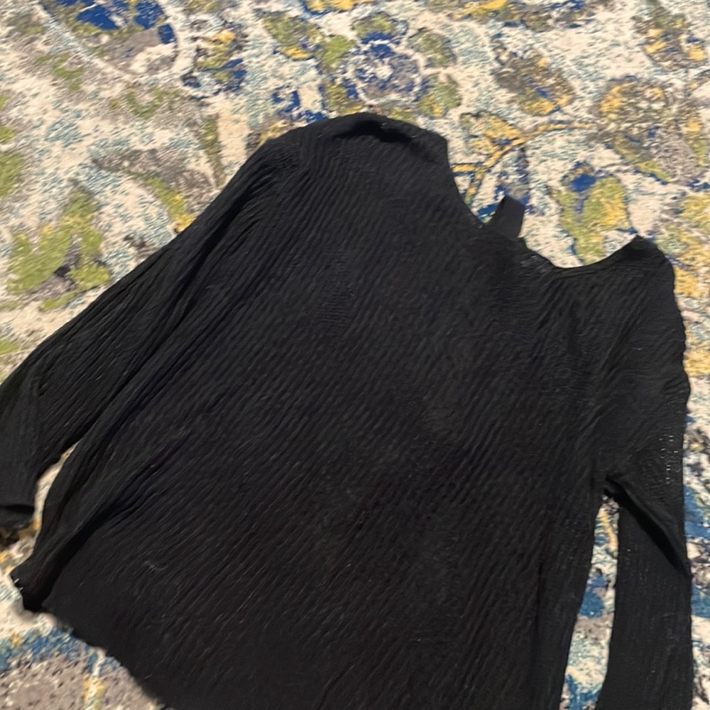 Black knitted sweater